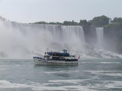 Maid of the Mist boat in front of American and Bridal Veil falls #2