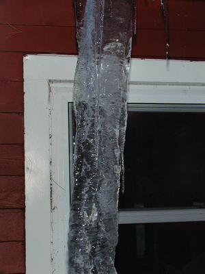 Closeup of large icicle #5