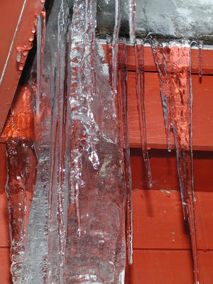 Closeup of large icicle #6