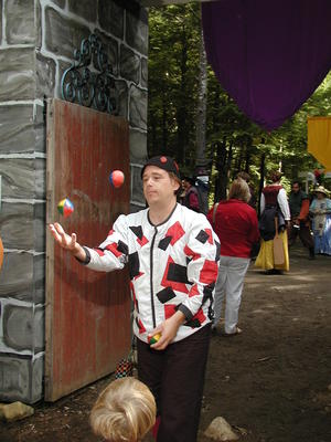 Juggling with Tom Foolery #9