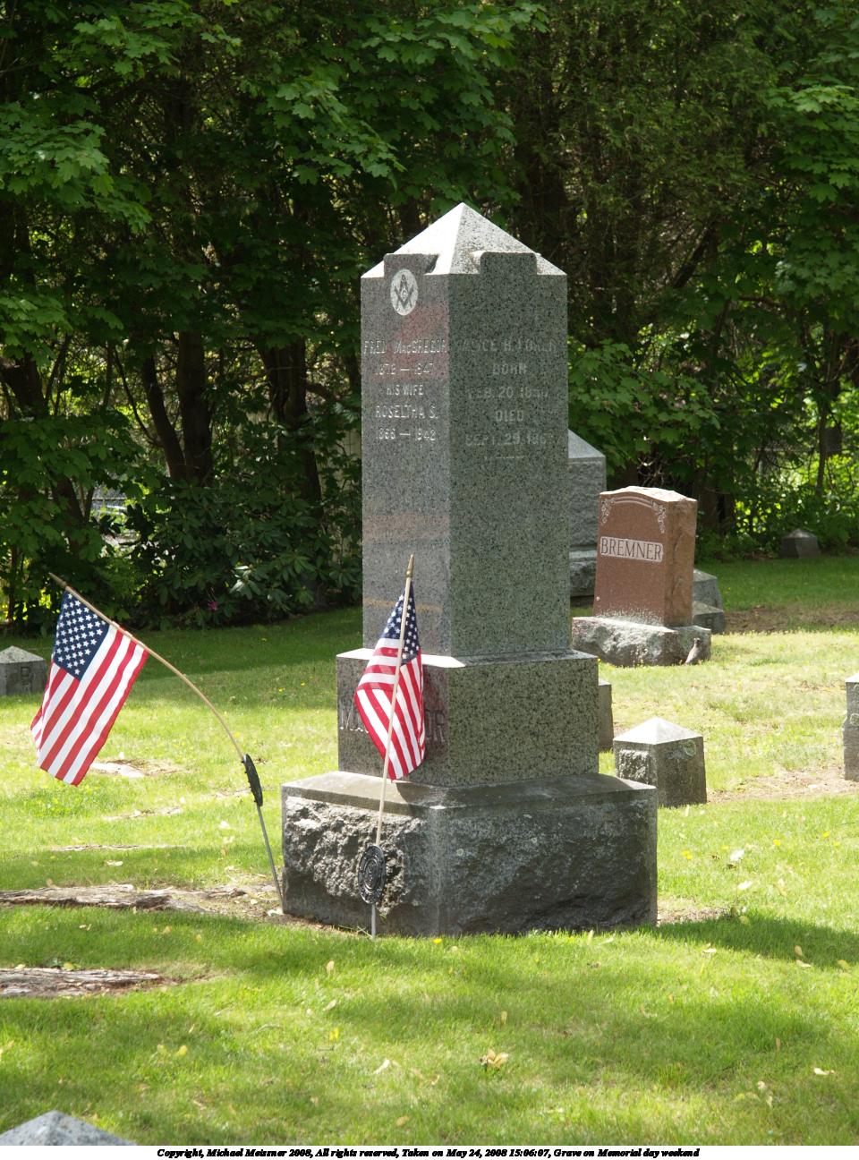 Grave on Memorial day weekend