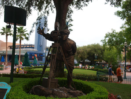 Cinematographer statue