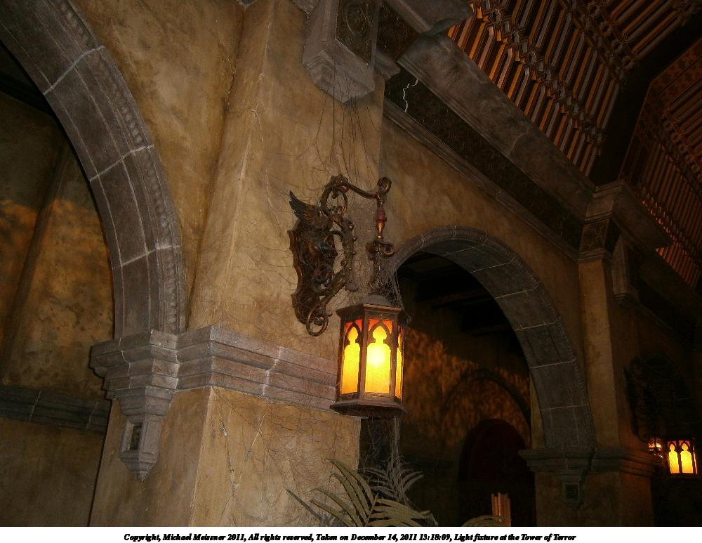 Light fixture at the Tower of Terror