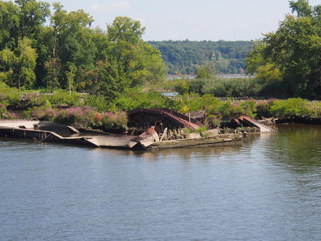 Boat graveyard