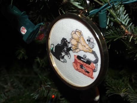 Counted cross stick cat/mouse that Liz did