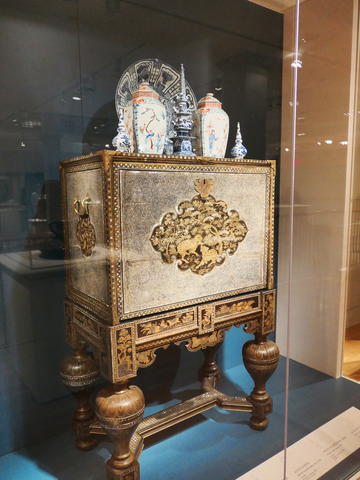 Cabinet, 1600-1630 from Japan