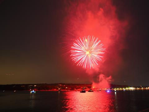 Gloucester, MA fireworks #3