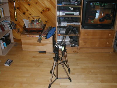 Using the flash on a secondary tripod + using TV output