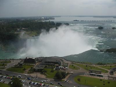 Horseshoe falls from the Minolta tower #4