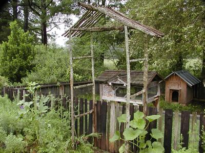 Rabbit hutch at Serenbe #2