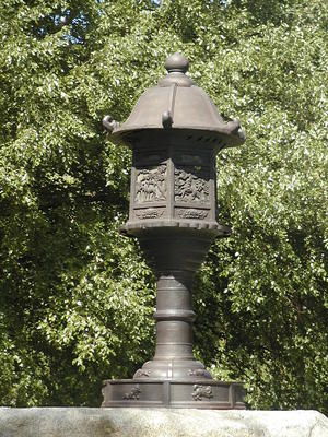 Decorative post
