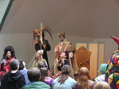 Who wants to be queen Q&A show #8