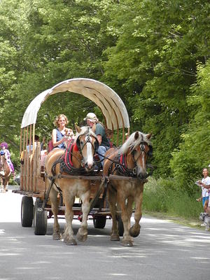 Covered wagon