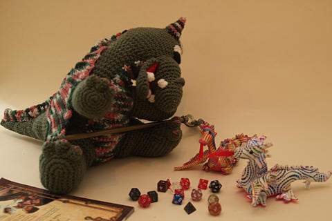 Do dragons play houses and humans?