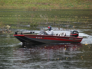 Motorboat on the Concord river