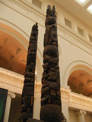 Totem poles in the Field museum