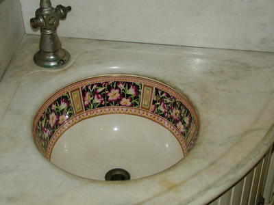Tiled sink