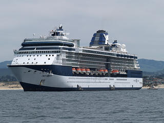 Luxury liner