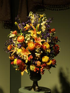 Flower arrangement by Sylvia Strand