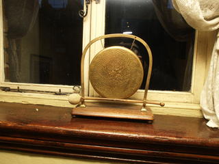 Chinese gong