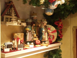 Shop window display #9