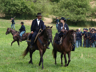 Union general and companion #2