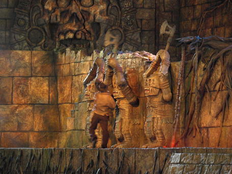 Indiana Jones stunt show #10