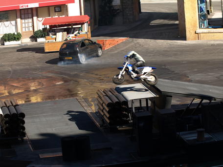 Lights, Motors, Action! Extreme Stunt Show #18