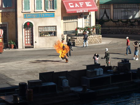 Lights, Motors, Action! Extreme Stunt Show #24