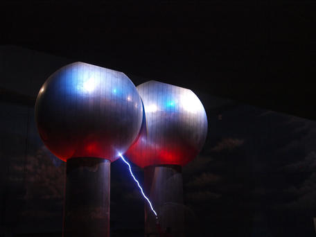 Tesla coil