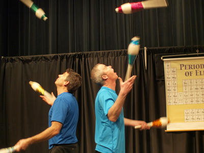 Nano brothers jugglers #2