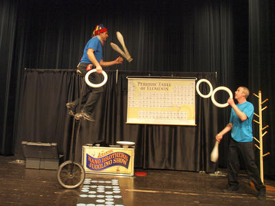 Nano brothers jugglers #5