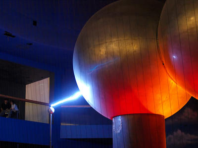 Van de Graaff Generator