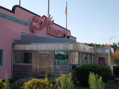 Tilt-n diner #2