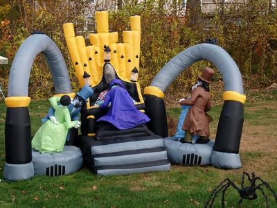 Halloween house in Ayer #6