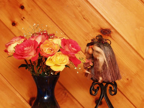 Do trolls understand beauty? #2