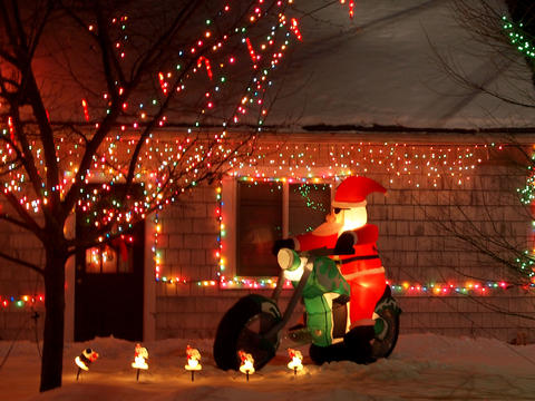 Santa on his hawg....
