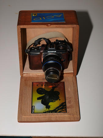 Acid cigar box with my E-P2