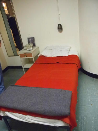 Prime minister's cot