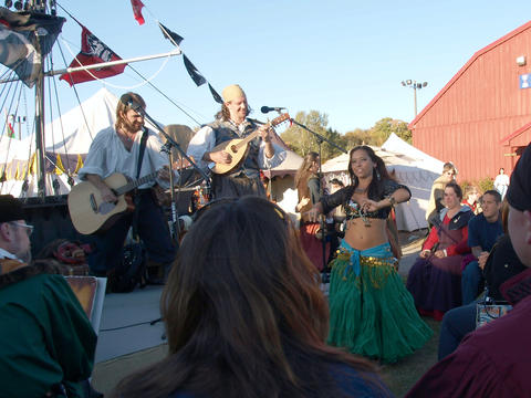 Mortis & Murphy's Tavern Sing-a-long #4