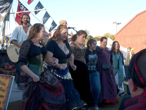 Mortis & Murphy's Tavern Sing-a-long #6