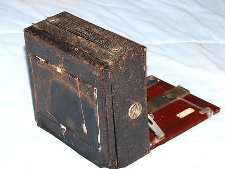 Back view of the Kodak Pony Premo with E-P2 inside