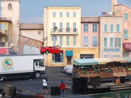 Lights, Motors, Action! Extreme Stunt Show #8