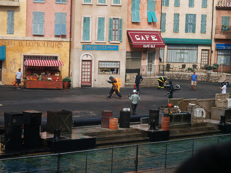 Lights, Motors, Action! Extreme Stunt Show #24