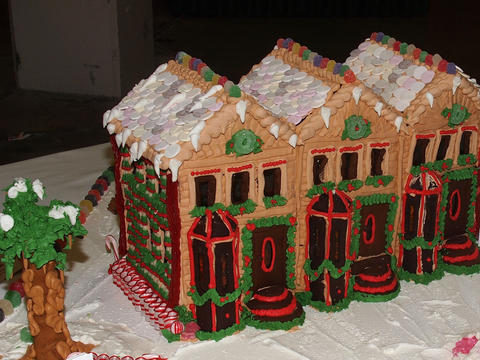 Gingerbread house by Le Cordon Bleu