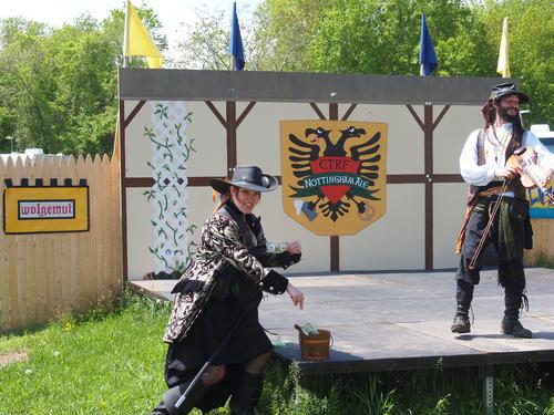 Put the money in here!