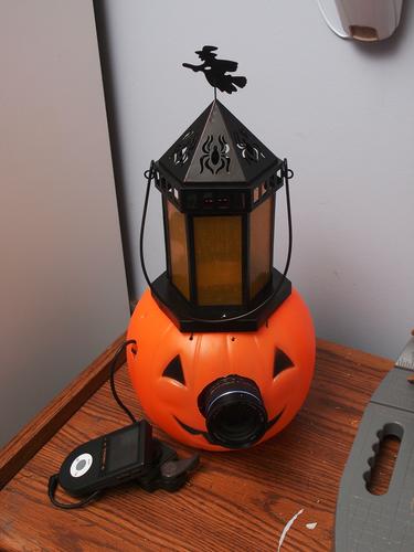 Pumpkin camera with flash and remote control