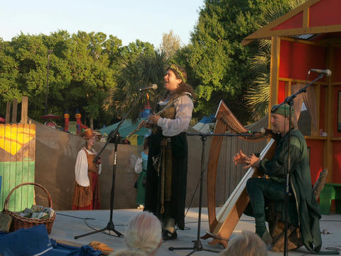 The Harper and the Minstrel