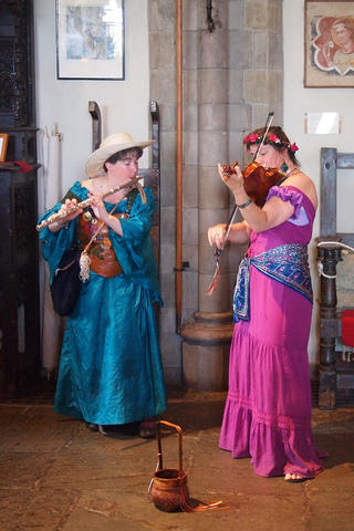 Gia Saulnier and Amy Imrich