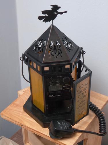 FL-36 inside the lantern